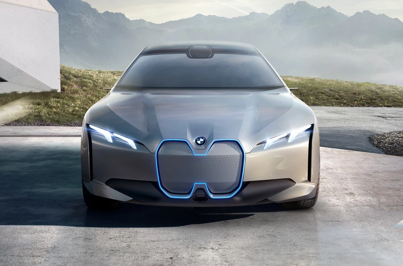 BMW i6 electric sedan under development?