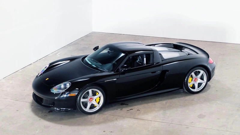 2004 Porsche Carrera GT owned by Jerry Seinfeld sold for $1,865,000.