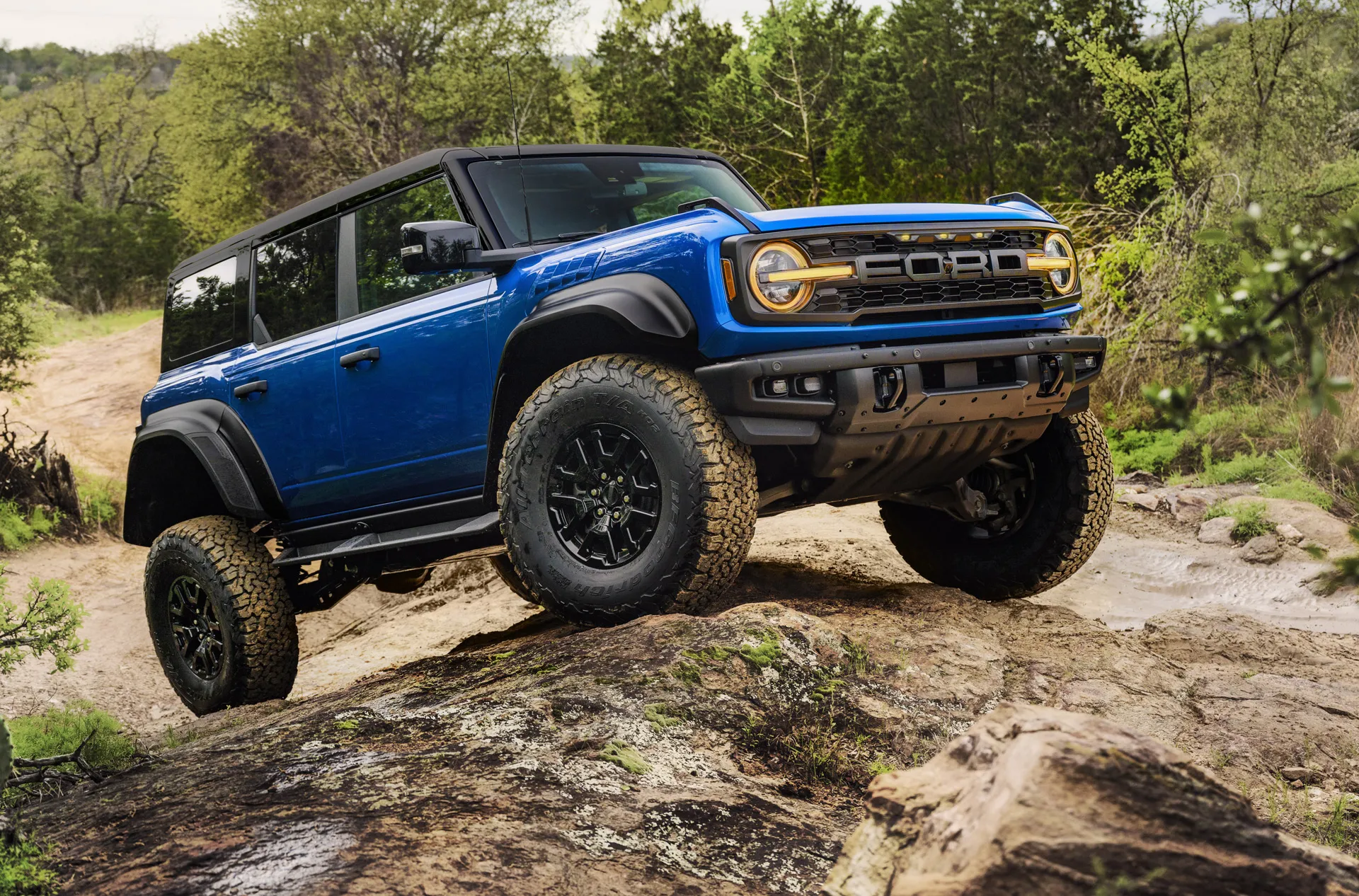 2024 Ford Bronco Raptor now available in Black Pack