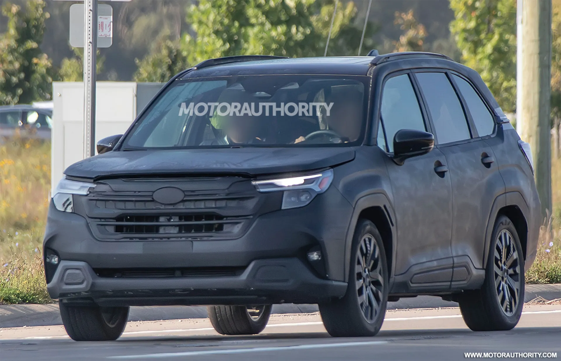 2025 Subaru Forester Hybrid unveiled for the first time